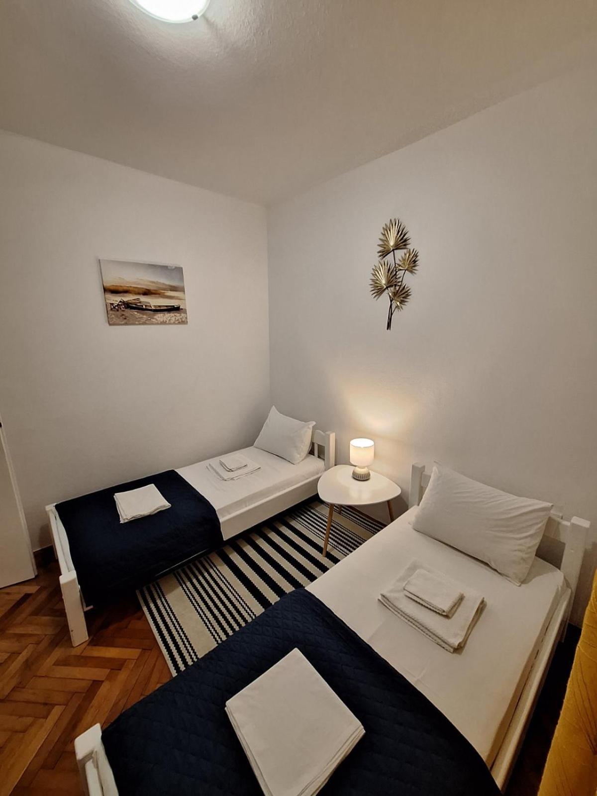 Red House Apartment Kotor Kültér fotó