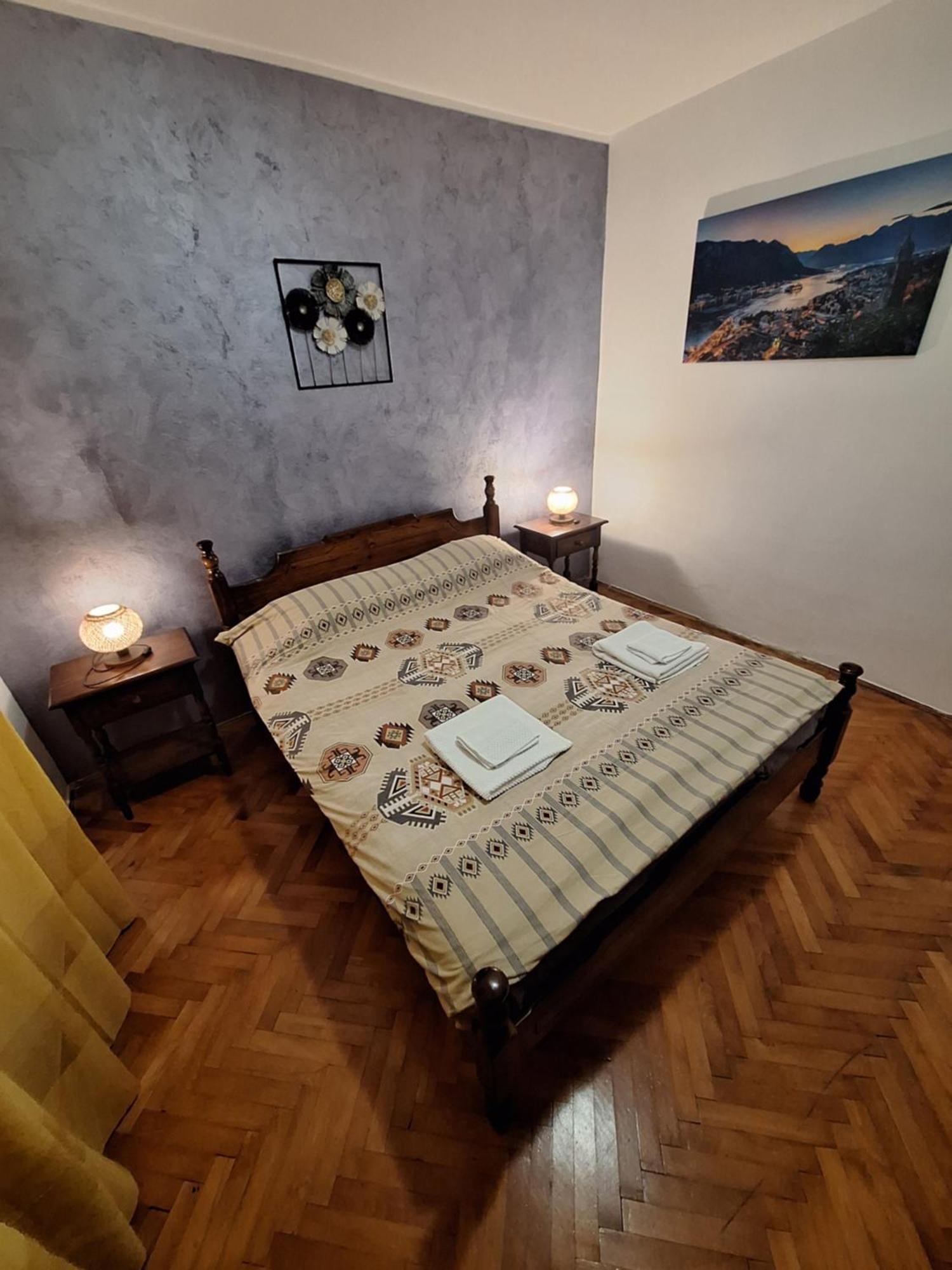 Red House Apartment Kotor Kültér fotó